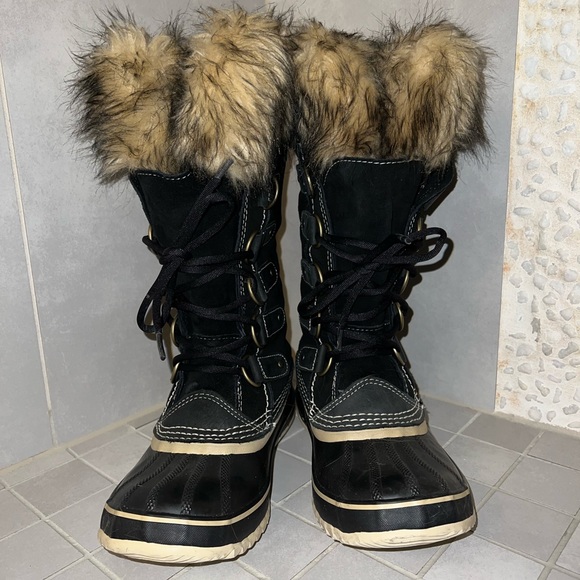 WOMEN'S JOAN OF ARCTIC™ BOOT - Picture 2 of 5